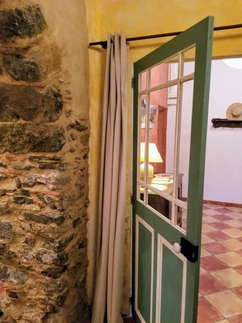 Bedroom 2 door to main room.